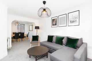 Newly Renovated - 4 Bedroom Anchor House - Close to JQ, Birmingham City Centre - Groups & Contractors - Birmingham - 7