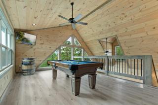 Splashin and Relaxin - Sevierville - 7