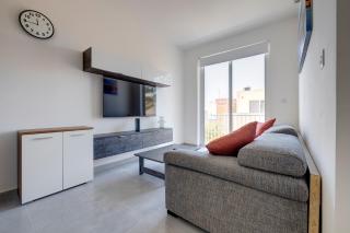 Contemporary 3BR Retreat in Prime Sliema - Sliema - 8