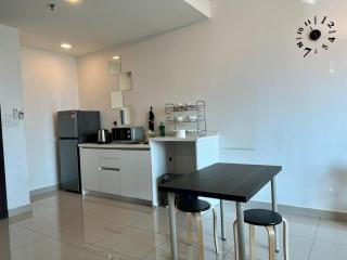 Welcome Suite at Trefoil Setia Alam - 4