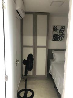 FLAT SUPER NOVO LOCALIZADO NA ORLA DO CABO BRANCO - João Pessoa - 7