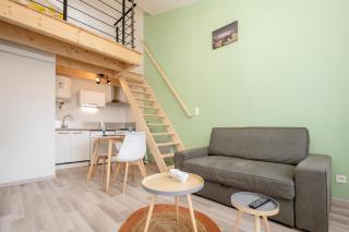 Studio mezzanine "chaumiane" proche de la gare - Issoire - 8