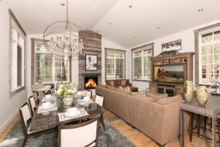 First Light Farmhouse- Hot Tub- Gourmet Kitchen- Premier Neighborhood - Truckee - 5