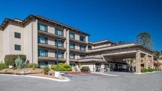 Yosemite Southgate Hotel & Suites - Oakhurst - 1