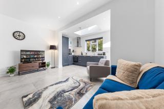 Sercasa - Woodside Park - North Finchley - Whetstone - 1