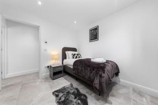 Sercasa - Woodside Park - North Finchley - 6