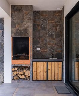 Lotus House - Heated Pool & Jacuzzi near the Beach - Ponta Delgada - 6
