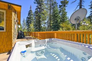 Alpine Adventure- Shuttle to Ski Lifts- Hot Tub- Pet Friendly - 3