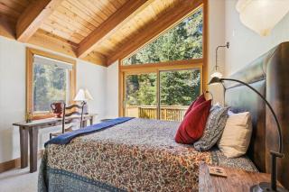 Alpine Adventure- Shuttle to Ski Lifts- Hot Tub- Pet Friendly - Alpine Meadows - 2