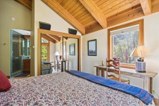 Alpine Adventure- Shuttle to Ski Lifts- Hot Tub- Pet Friendly - 1