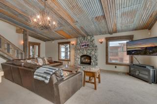Above the Pines - Hot Tub- Pet Friendly -Gym and Pool Access - Truckee - 6