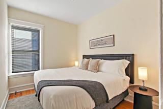 Cozy & Inviting 2BR Apartment - Sunnyside 3F - Chicago - 1