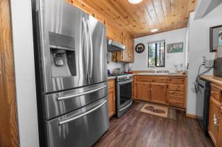 Fawnskin Lake Chalet - Close to Lake - 2