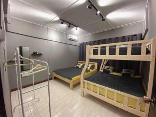 C0ZY Space for Work and Relax - Kuala Lumpur - 3