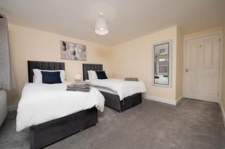 Stunning 3 bed with parking & garden - Market Rasen - 3
