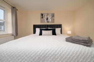 Stunning 3 bed with parking & garden - Market Rasen - 8