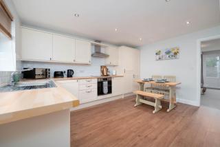 Stunning 3 bed with parking & garden - Market Rasen - 6
