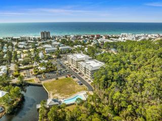Remarkably Updated 3/2 in Seagrove Highlands - Gulf Views Sleeps 9! - Santa Rosa Beach - 4