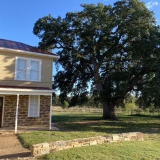 The Mildred Guest Haus - Mason - 8