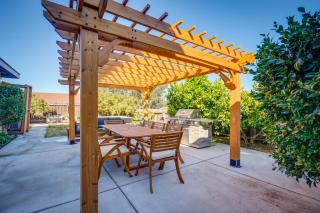 Seaside Home with Hot Tub and Patio Close to Beaches! - Seaside - 8