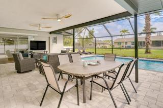 Screened Lanai and Pool Remodeled Cape Coral Home! - Cape Coral - 0