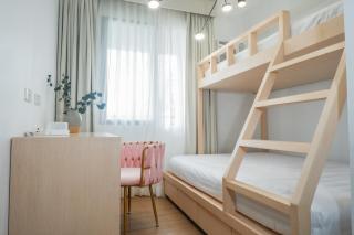 Elegant, and Family-Friendly 2BR in Pine Suites - Tagaytay - 4