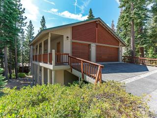 Amazing mountain setting - Incline Village - 0