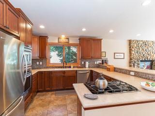 Amazing mountain setting - Incline Village - 7
