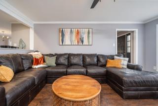 Colleens Corner Captivating 4bed 2.5 bath in Charming Neighborhood - Little Rock - 0