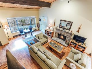 168 Forest Pines - walk to Lakeshore Blvd community pool and hot tub - Incline Village - 1