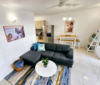 Bakers Sea Breeze Escape - North Ward - 0