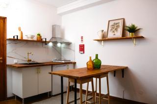 Travel & Live Marques Apartments - Porto - 9