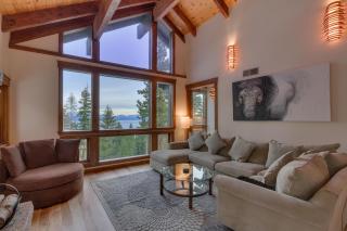 Kings Way Lake View - Spacious 4 BR w Private Hot Tub, Pool Table! - Tahoe Vista - 5