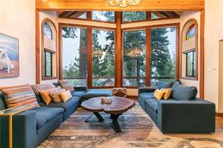 Lake of the Sky at Dollar Point - Stunning 4BR,4BA w Lake Views, Hot Tub and Pet-friendly - Tahoe City - 5