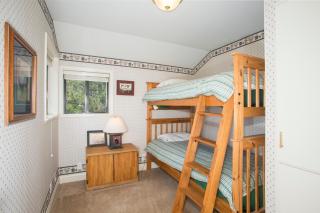 Lakeside Escape - Beautiful Lakefront, Pier, Wood Fireplace, Private Hot Tub - Tahoe Vista - 1
