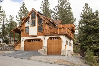 Look Out Lodge - On North Shore w Lake View, Hot Tub, Pool Table and Pet Friendly - Kings Beach - 7