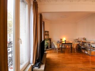 Apartment in Paris near Line 14 Metro - Clichy - 1