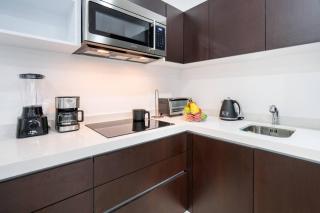 Amazing and spacious 1BR Apt Rooftop Pool 112B 600mb WiFi - 9