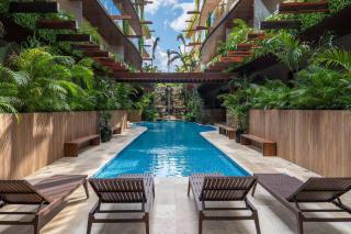 Amazing and spacious 1BR Apt Rooftop Pool 112B 600mb WiFi - 2