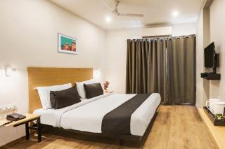 Townhouse Rajdhani Residency - Surūrnagar - 5