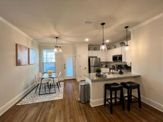 Daisy's Luxury Home - San Antonio - 8
