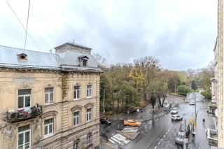 InshiApartments on Slovatskoho str - Lviv - 6