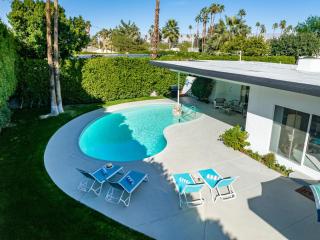 Chi Chi House by ACME House Company - Palm Springs - 7