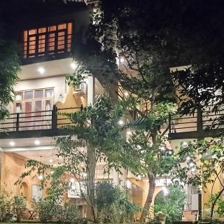 Onilwe Resort Weligama - 0