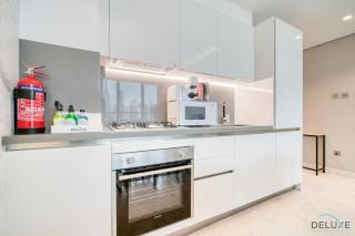 Plush Studio at The Sterling East House Business Bay by Deluxe Holiday Homes - Dubai - 7