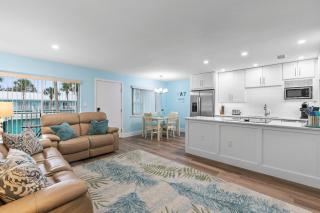 Coronado Arms Condominiums B-18 - New Smyrna Beach - 4