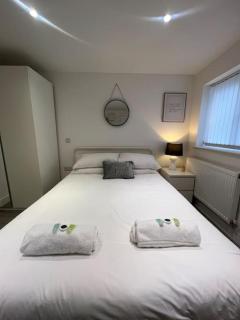 2 Studio flat, 50m from Airbus - Bristol - 2