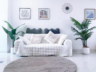 4 bedroom 6 bathroom Villa in Downtown Pattaya - 0