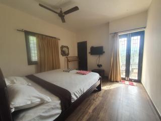 Yercaud Home Stays - 7 bhk - Yercaud - 6