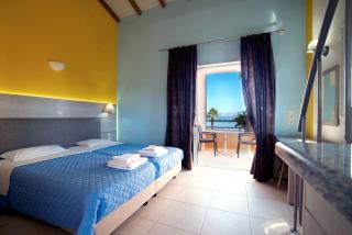 Irini Apartments and Studios - 4